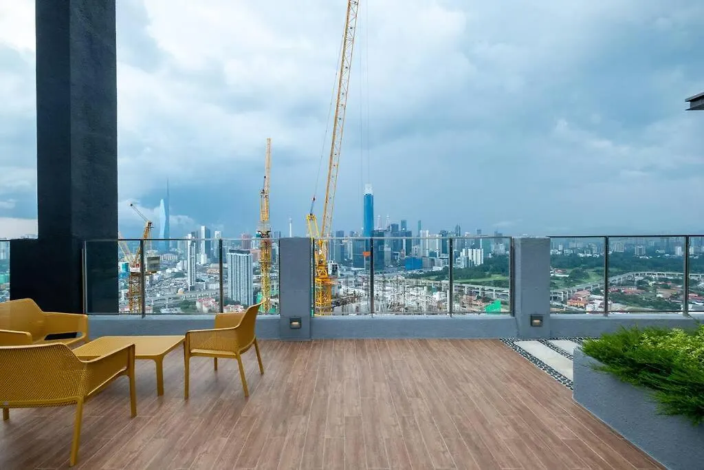 Apartment City Lights Sweethome@Sunway Velocity Two 3Br2Bath Kuala Lumpur