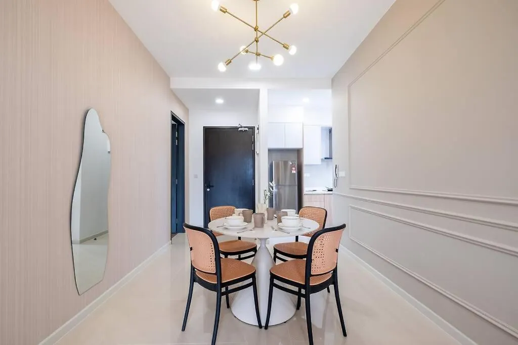 Apartment City Lights Sweethome@Sunway Velocity Two 3Br2Bath Kuala Lumpur