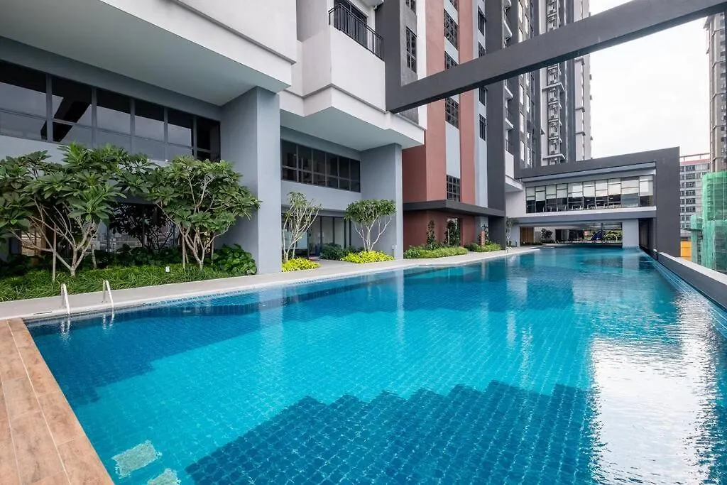 City Lights Sweethome@Sunway Velocity Two 3Br2Bath Kuala Lumpur