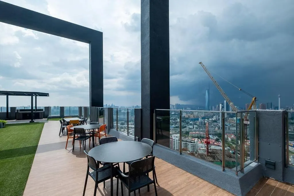 City Lights Sweethome@Sunway Velocity Two 3Br2Bath Kuala Lumpur Apartment