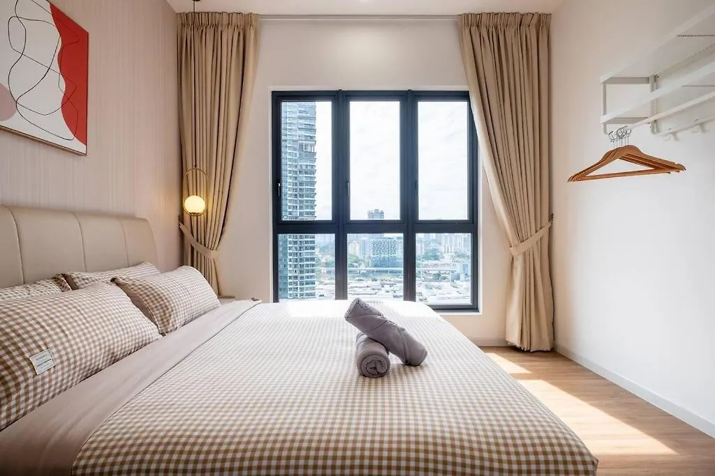 Apartment City Lights Sweethome@Sunway Velocity Two 3Br2Bath Kuala Lumpur