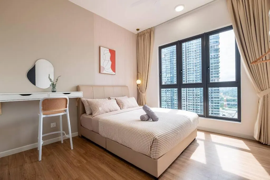 Apartment City Lights Sweethome@Sunway Velocity Two 3Br2Bath Kuala Lumpur Malaysia