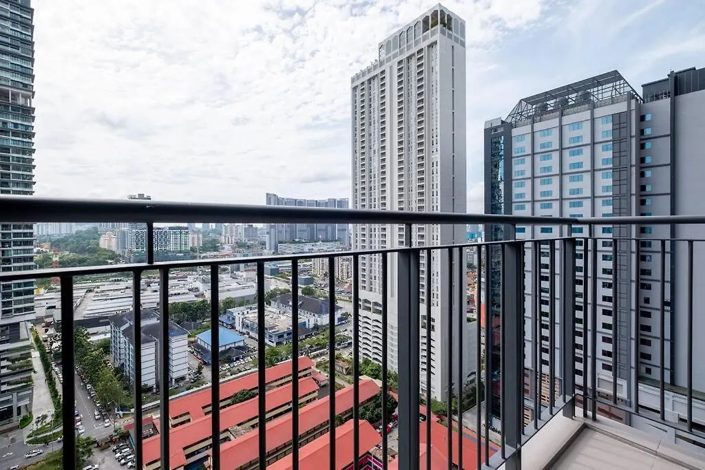 Apartment City Lights Sweethome@Sunway Velocity Two 3Br2Bath Kuala Lumpur