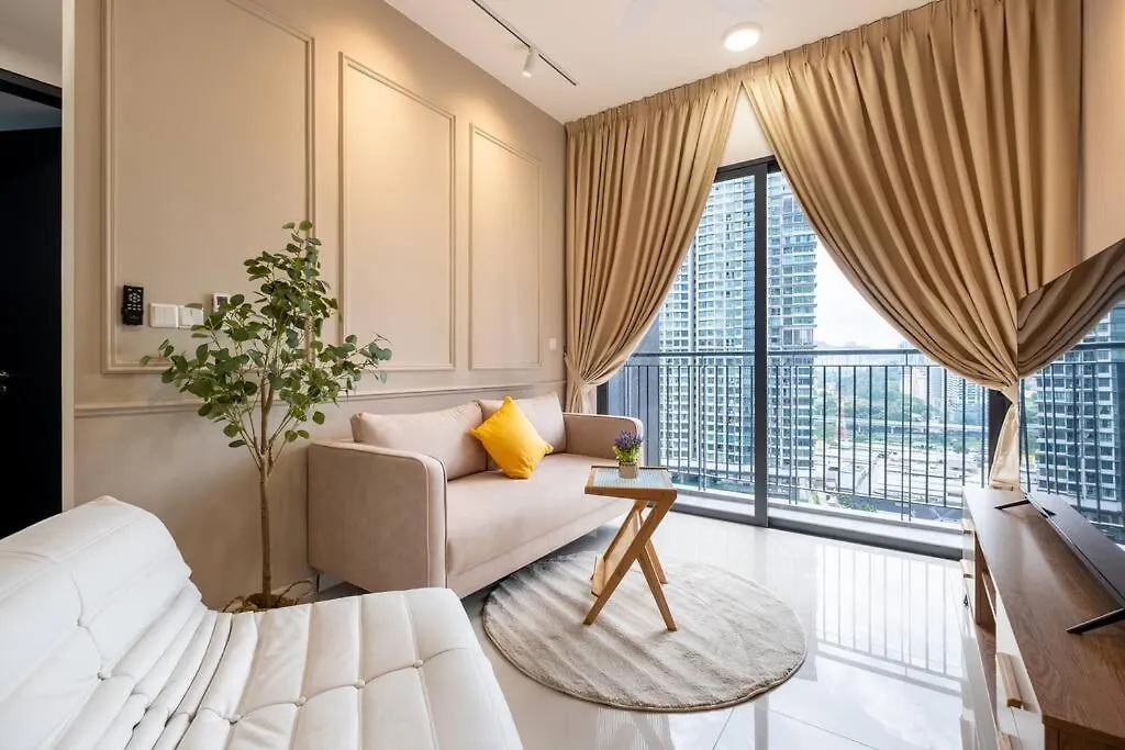 City Lights Sweethome@Sunway Velocity Two 3Br2Bath Kuala Lumpur 0*,  Malaysia