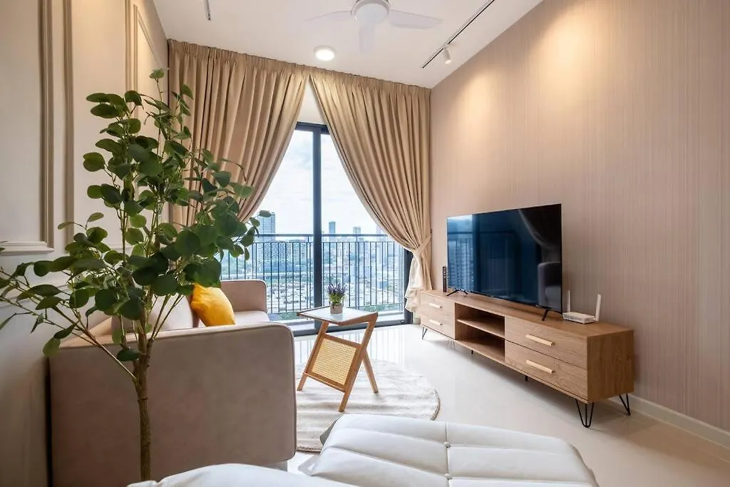 City Lights Sweethome@Sunway Velocity Two 3Br2Bath Kuala Lumpur 0*,